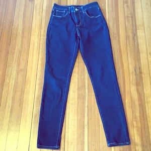 Levi’s High Rise Skinny Jeans